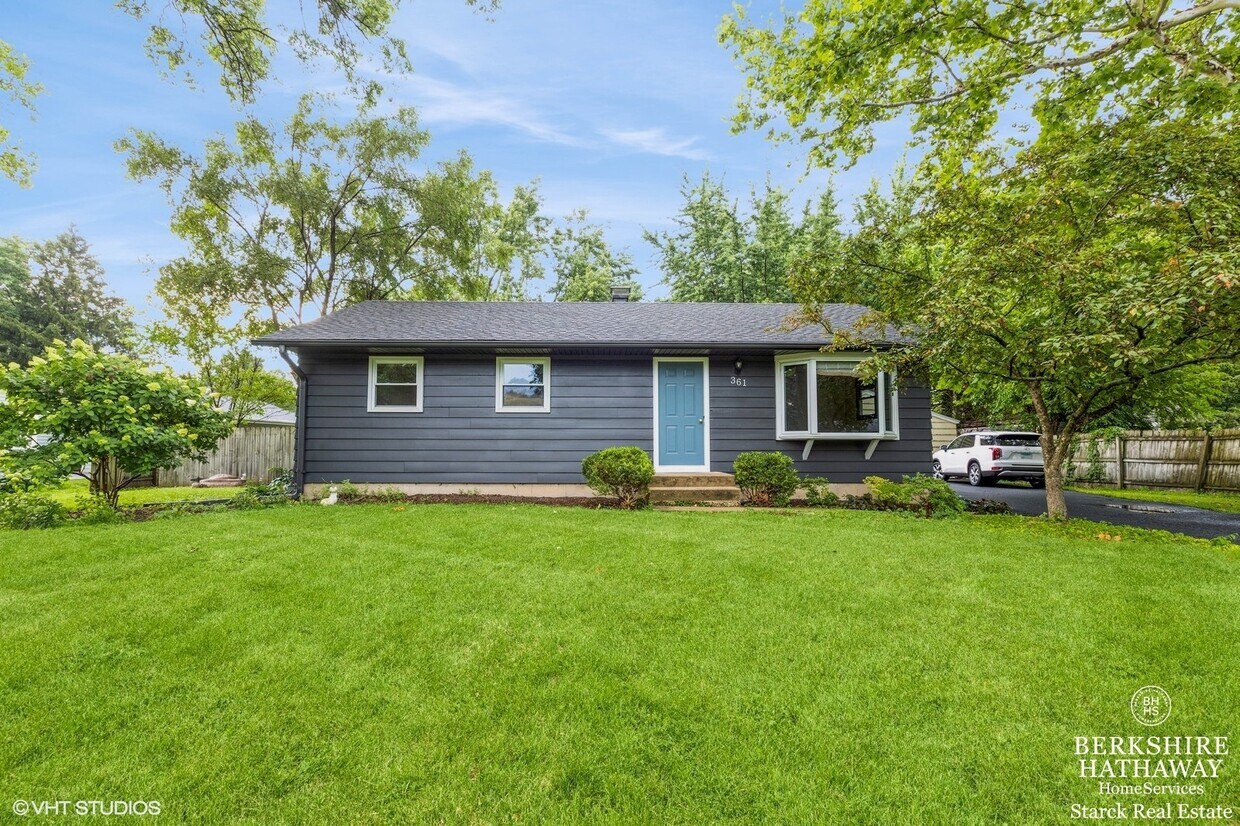 Foto principal - 361 Davis Rd