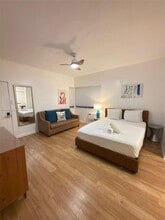 Building Photo - 545 Michigan Ave