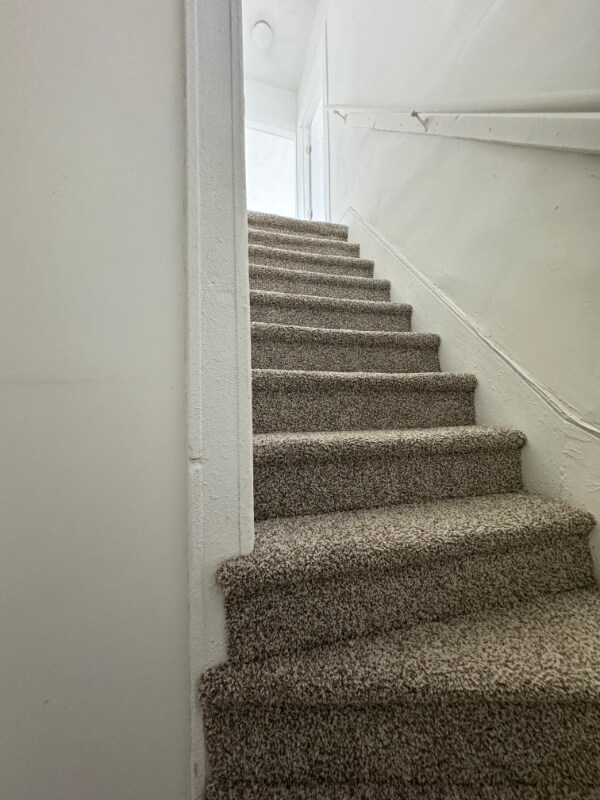 Building Photo - 48 Main St