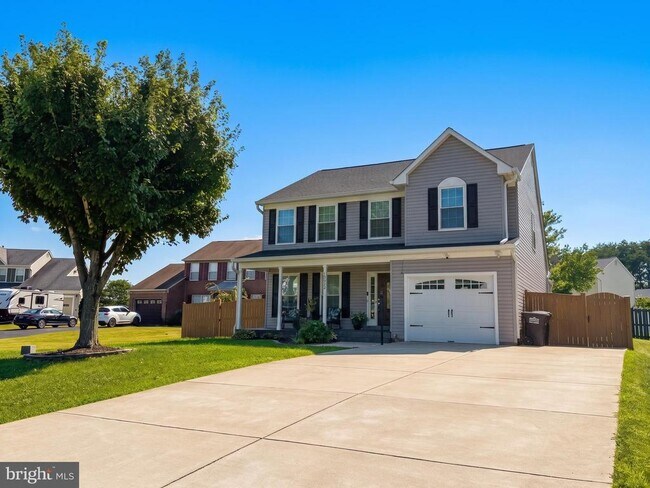 Foto del edificio - 13922 Rutgers Ct