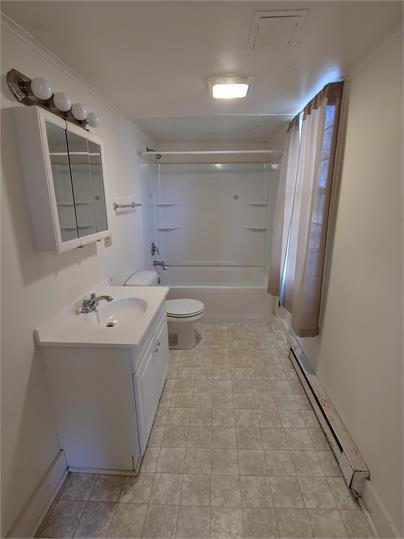 Foto del edificio - Charming 2 Bedroom Duplex Near Shopping & Schools