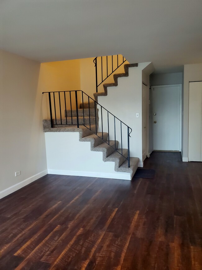 Foto del edificio - 2305 Windsor Ln