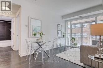 Building Photo - 223 St Clair Ave W