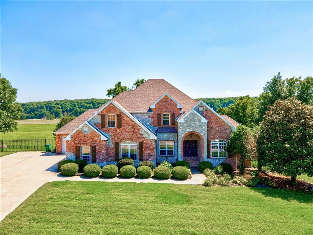 Primary Photo - 7135 Sunset Ridge Cir