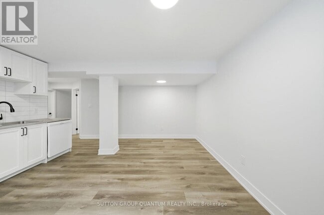 Building Photo - 2529 Cavendish Dr