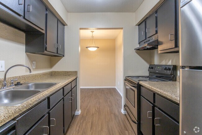 3 BR, BA - 1,150 SF - Steeplechase