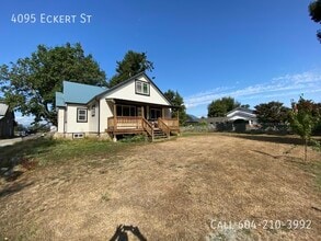 Building Photo - 4095 Eckert St