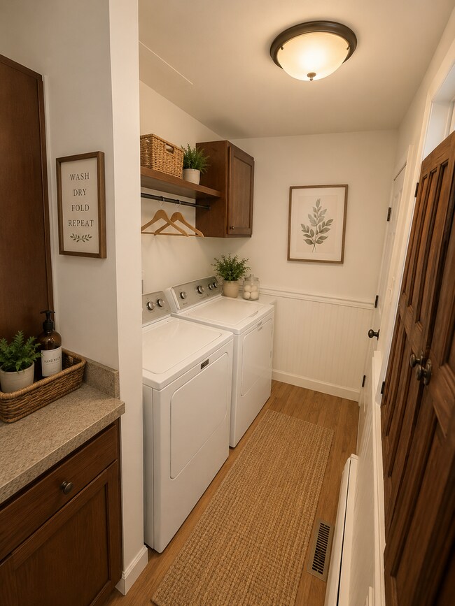 Foto del edificio - 3 Bed 1 Bath in Rochester PA