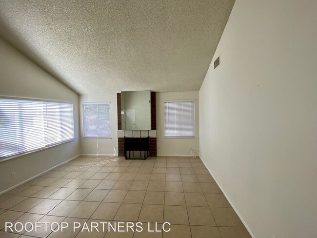 Foto del edificio - 4 br, 2 bath House - 4716 Summerhill Road