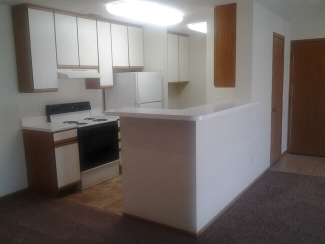 Building Photo - Stonegate Park Apartments - 3rd Floor