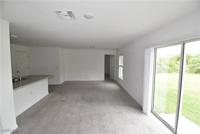 Building Photo - 8388 Delong Ave