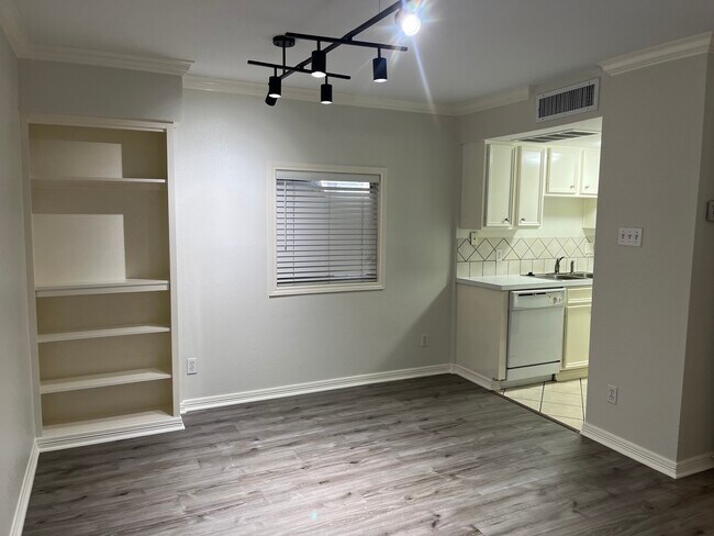 Foto del edificio - McDuffie Place LTD