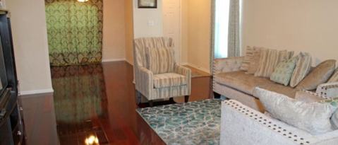 Foto del edificio - 3204 Fry Ct