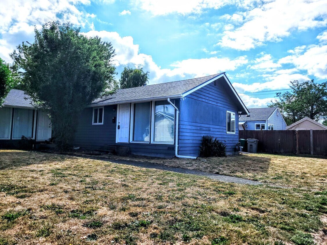 58 Shattuck Ave S, Renton, WA 98057 Townhome Rentals in Renton WA