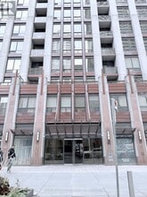 Building Photo - 85 Bloor St E