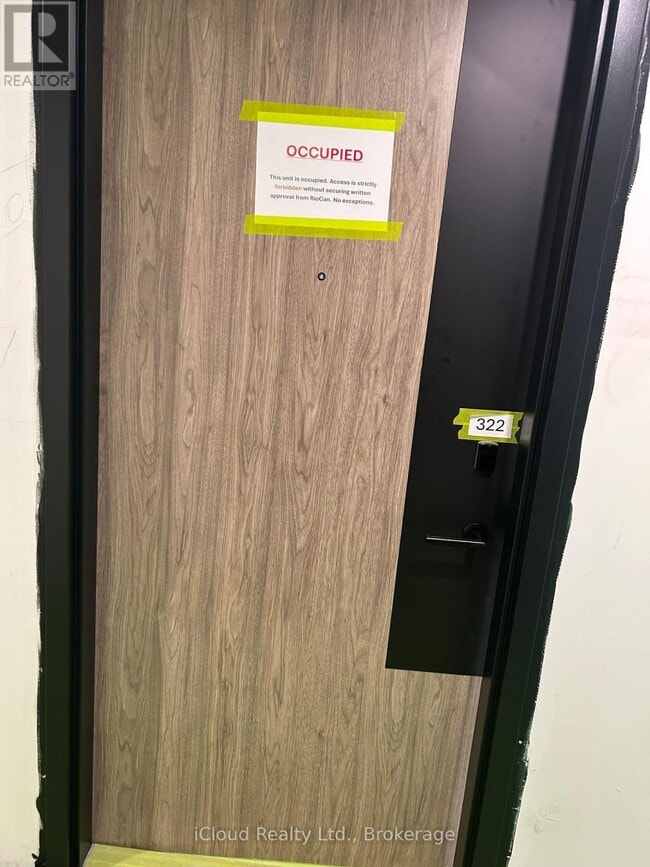 Photo du bâtiment - 1007 The Queensway