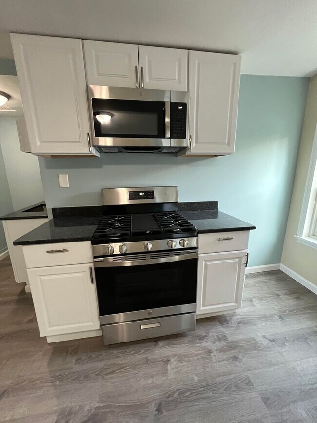 Foto del edificio - Gorgeous Studio Apartment in Quiet Pittsfield Street