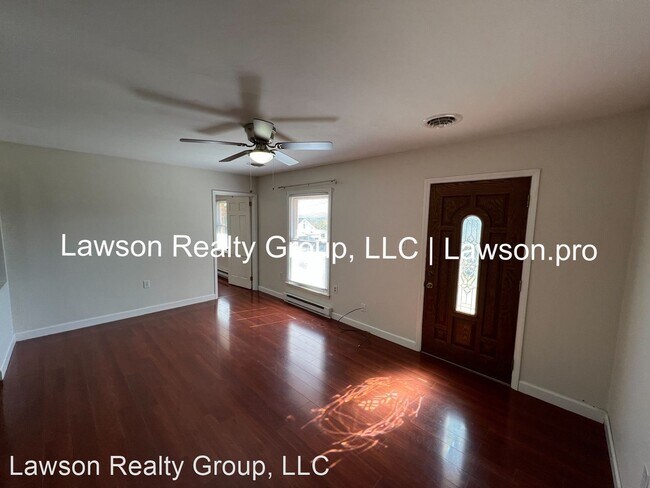 Building Photo - 3 br, 2 bath House - 1726 Starview Dr