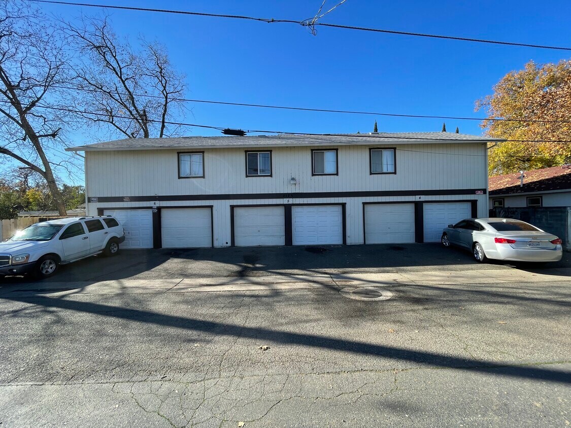Building Photo - 2173 California St