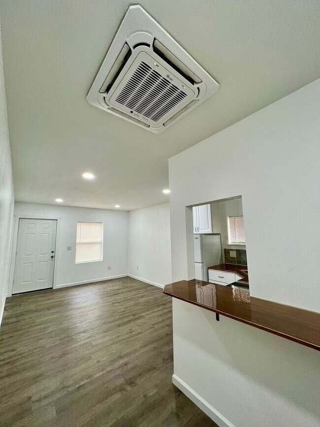 Foto del edificio - Beautiful 1 Bedroom 1 Bath