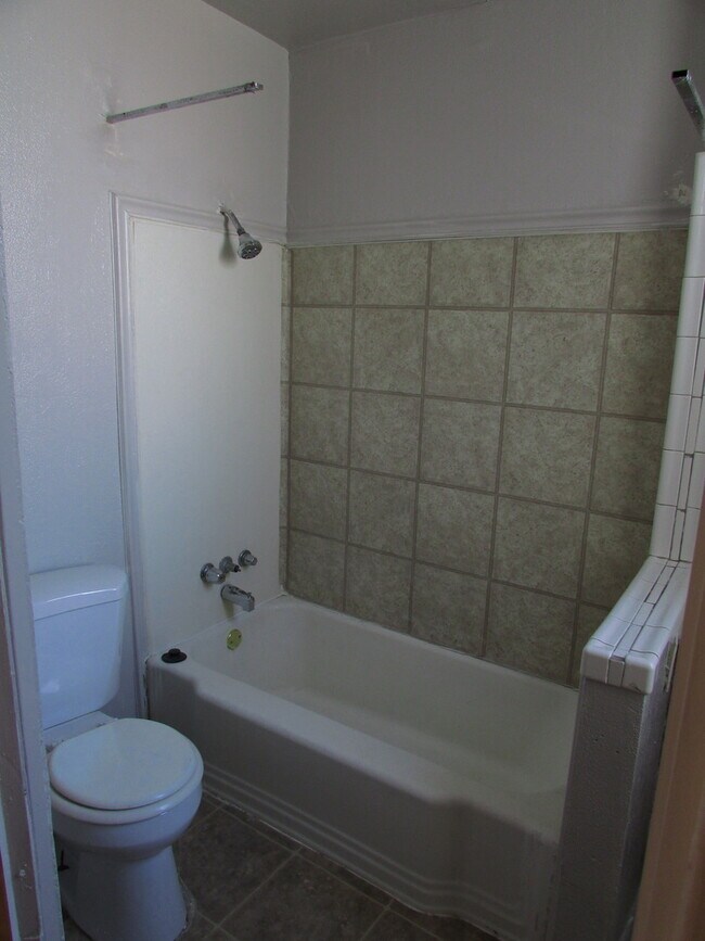 Building Photo - Pet friendly home in Spanish Fork