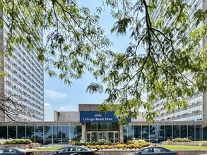 Building Photo - 4800 S Chicago Beach Dr