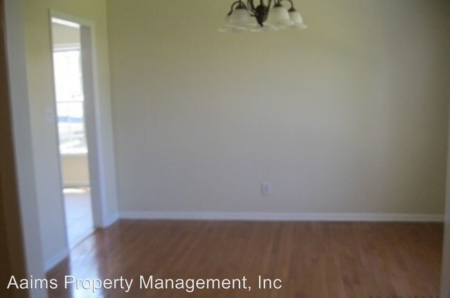Building Photo - 3004 Claymore Ct
