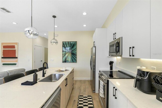 Foto del edificio - 4338 Villa Alina Ct