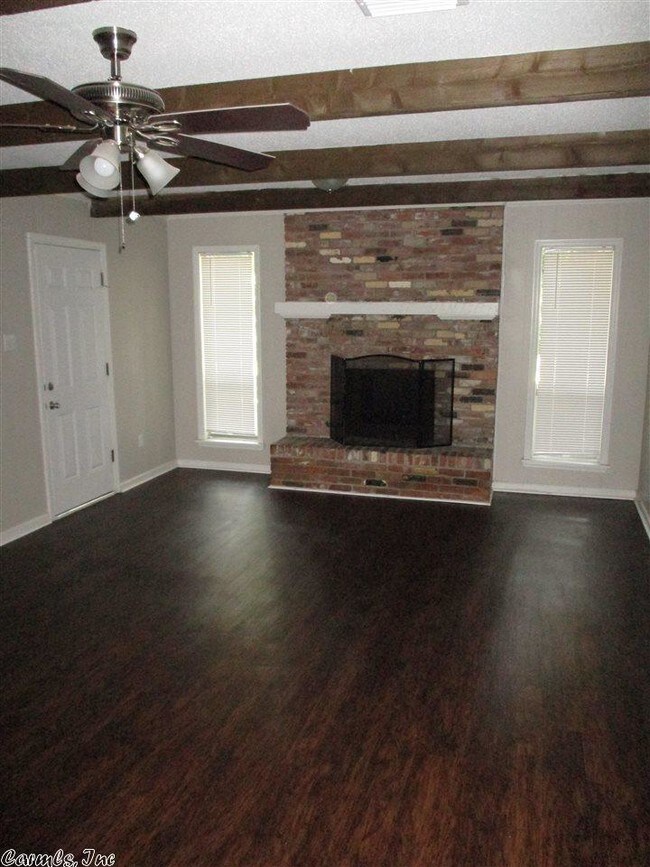 Building Photo - 6613 Tena Ln