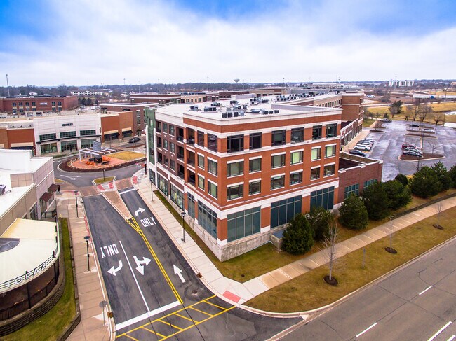 Foto del edificio - 850 Village Center Dr