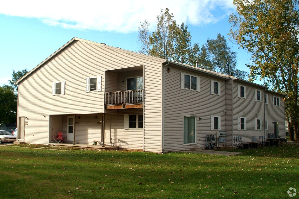 Foto del edificio - 7475 Crosscreek Dr