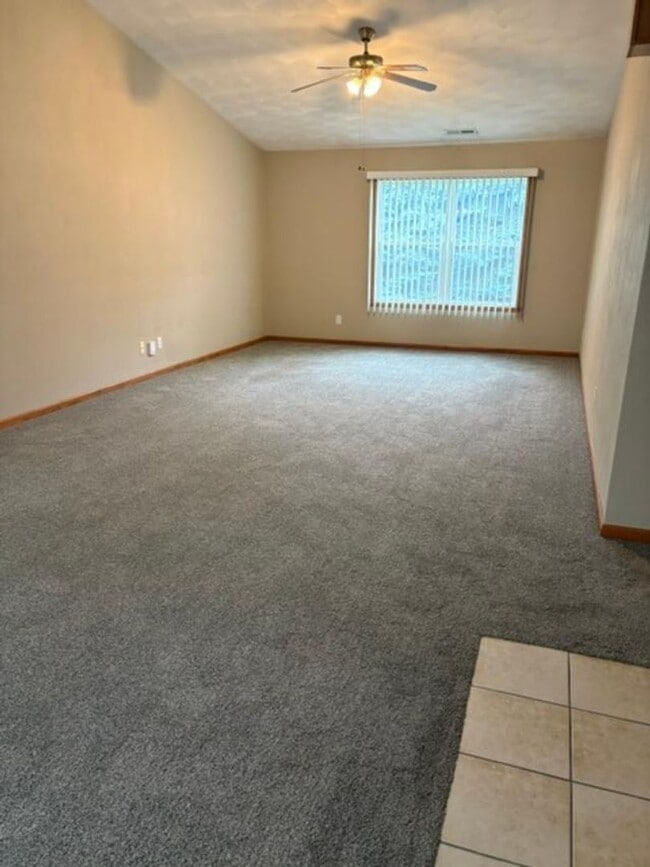 Building Photo - 10212 Clearwing Ln