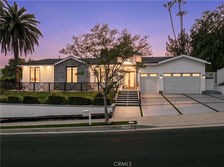 Foto principal - 4635 Brewster Dr