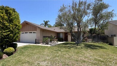 Building Photo - 33102 Elisa Dr