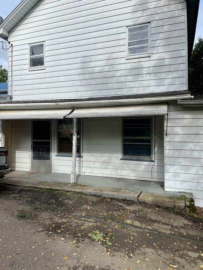 Casa delantera - 416 Wren Way