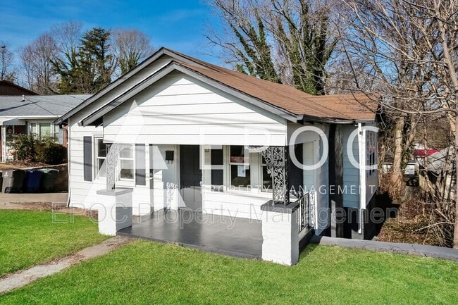 Building Photo - 112 Dellabrook Rd