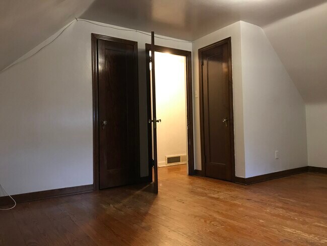 Upper left bedroom 3 - 3614 Colby Street