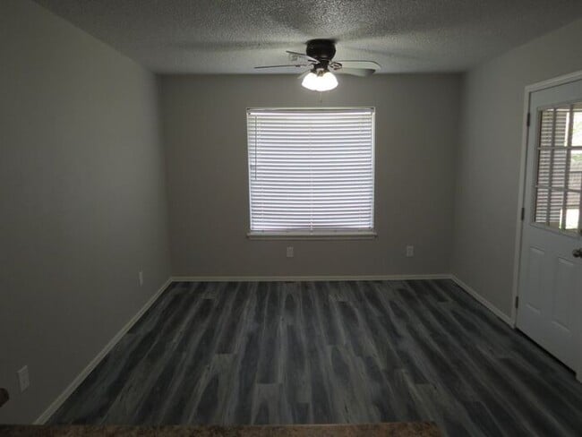 Photo - Edmond 4 bed! House