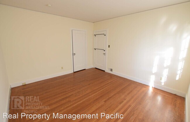 Building Photo - 3 br, 1 bath House - 444 Boynton Avenue