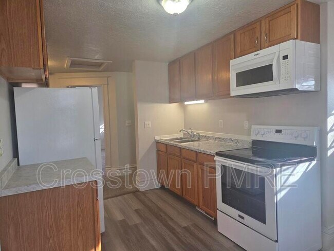 Foto del edificio - 1718 8th Ave