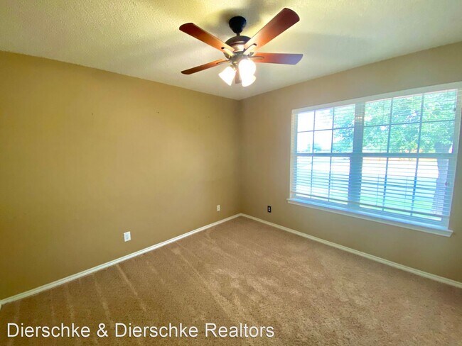 Building Photo - 3 br, 2 bath House - 3605 Lantana Court