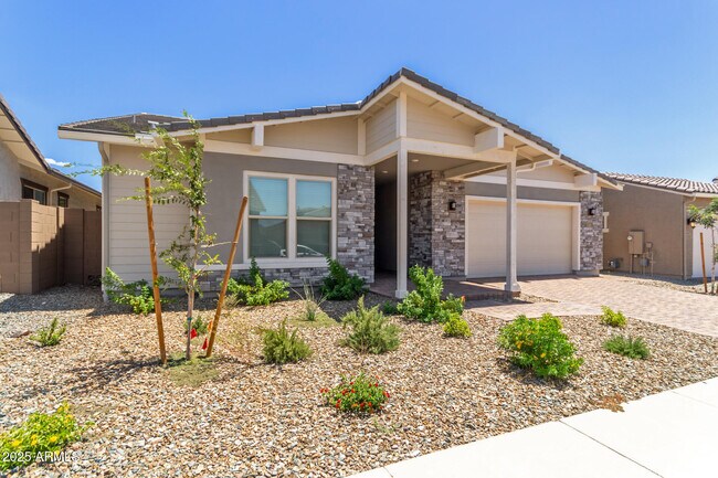 Building Photo - 44713 N 44th Dr