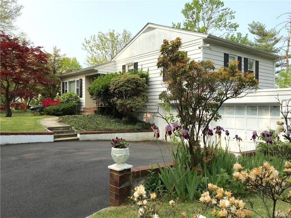 5 Manor Ave, White Plains, NY 10605 House for Rent in White Plains