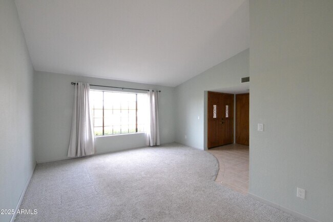 Foto del edificio - 3704 St Andrews Dr