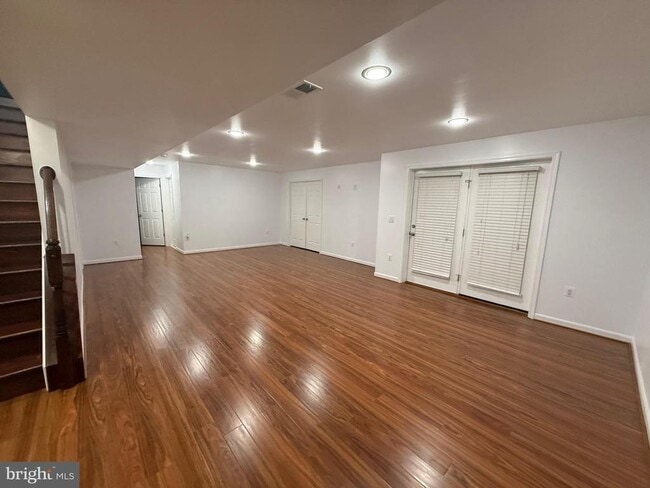 Building Photo - 16343 Boatswain Cir