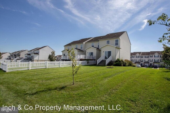 Building Photo - 3 br, 2.5 bath House - 1237 Knob Run