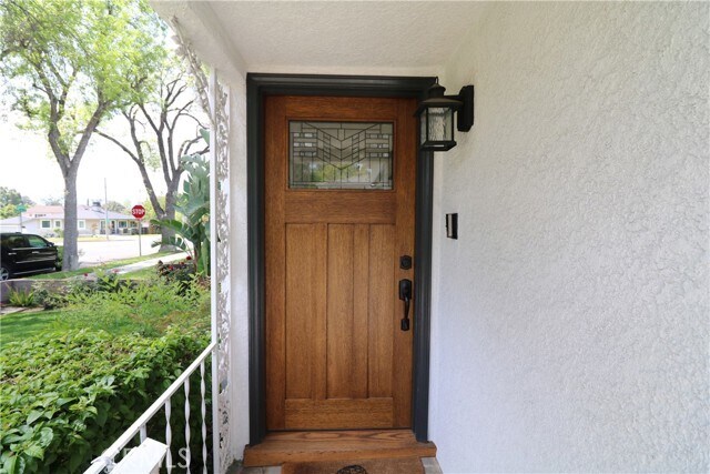 Foto del edificio - 3217 W Clark Ave