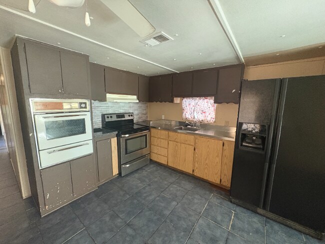 Foto del edificio - 4211 W Roosevelt St