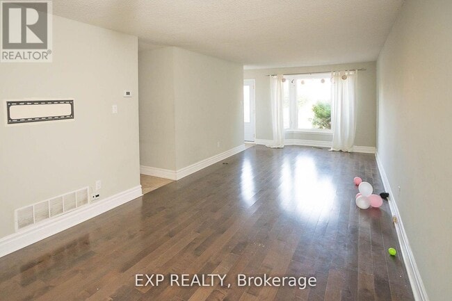 Building Photo - 3371 Folkway Dr