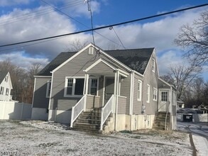 Building Photo - 666 Mt Hope Ave